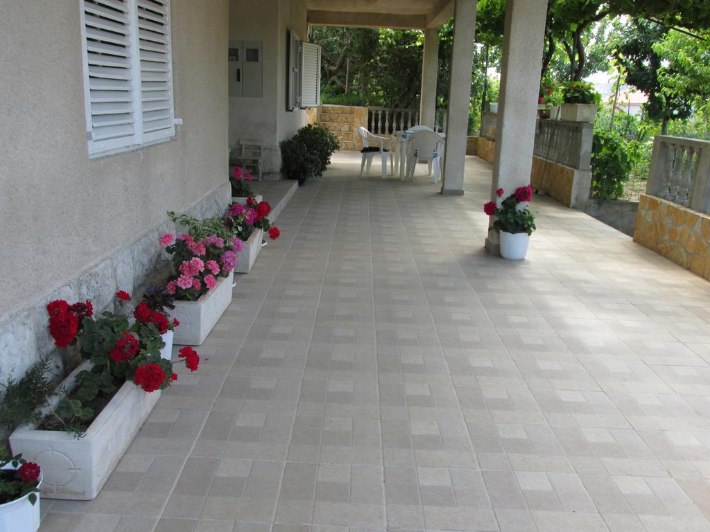 Apartmani Roza Лопар Екстер'єр фото