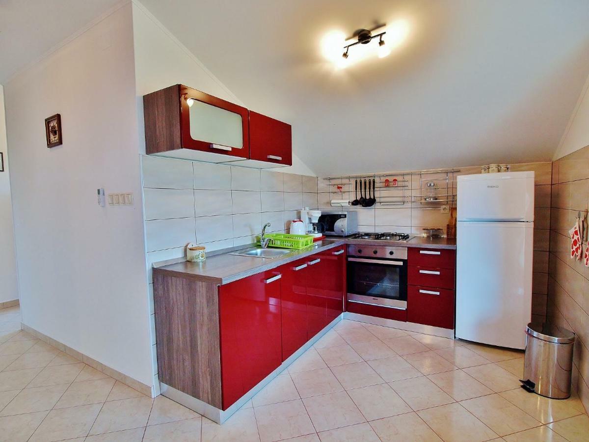 Apartmani Roza Лопар Екстер'єр фото