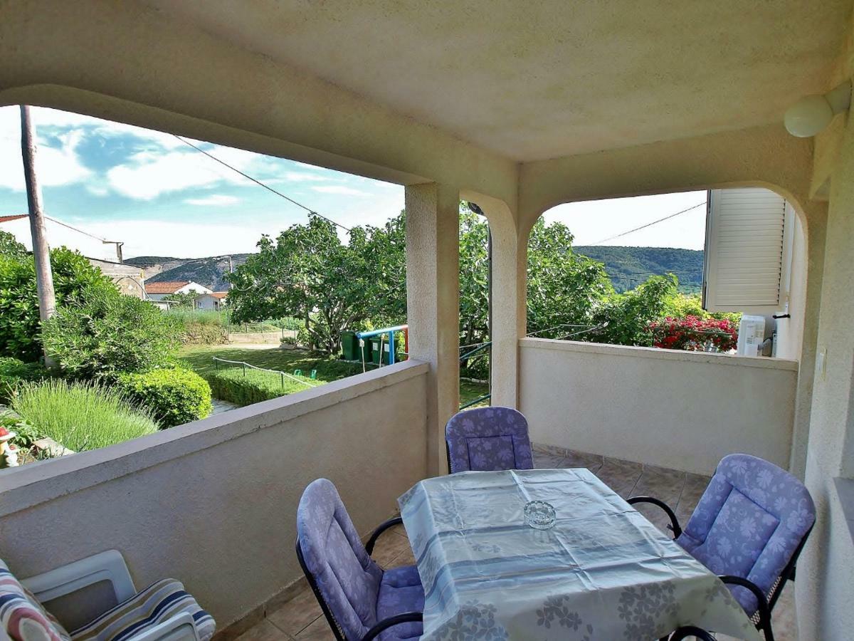 Apartmani Roza Лопар Екстер'єр фото