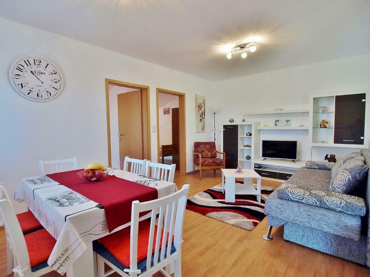 Apartmani Roza Лопар Екстер'єр фото